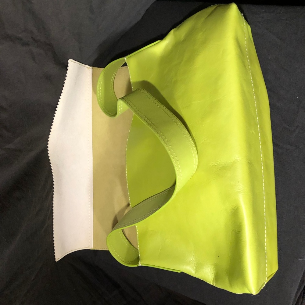 3/$29 Hype Lime Green &  White Leather Flap Handbag - Picture 5 of 7
